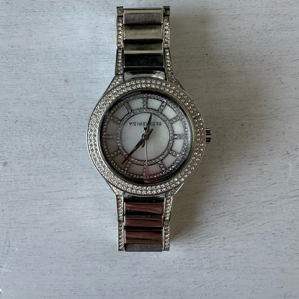 Michael Kors MK3441 Mini Kerry Silver Dial Stainless Steel Women's Watch - Picture 3 of 3